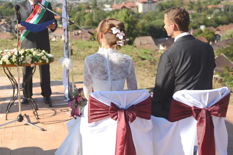 Az esküvői tanú feladata